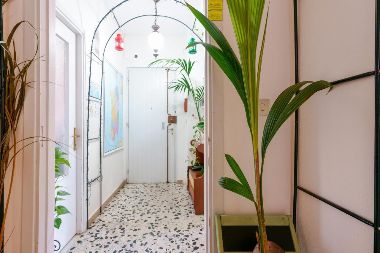 B&B Pothos - Eng Ita - Air Conditioning Wi-Fi Fridge Netflix Local Guide - Aria Condizionata, Frigo, Internet, Guida Locale Кальярі Екстер'єр фото