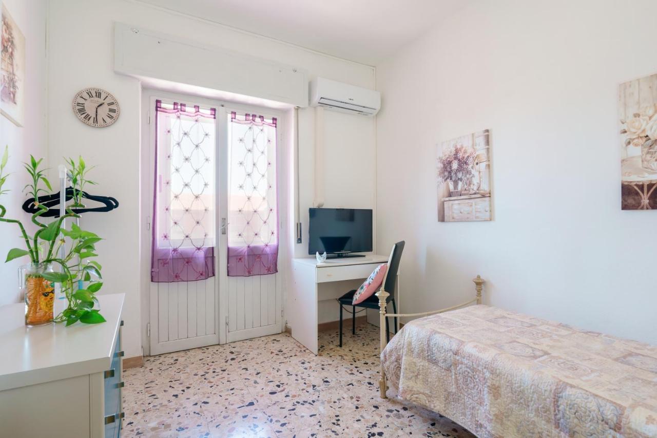 B&B Pothos - Eng Ita - Air Conditioning Wi-Fi Fridge Netflix Local Guide - Aria Condizionata, Frigo, Internet, Guida Locale Кальярі Екстер'єр фото