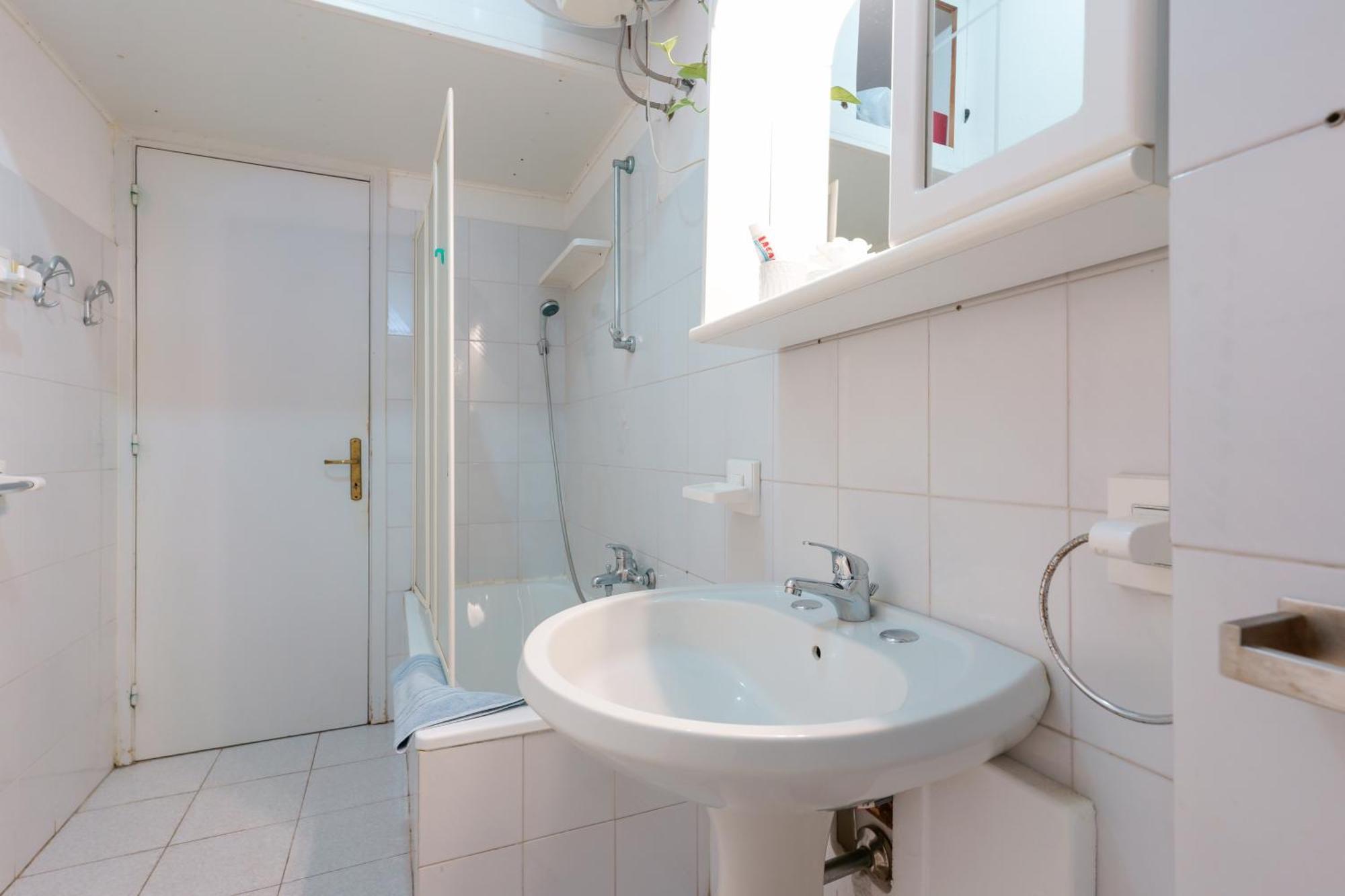 B&B Pothos - Eng Ita - Air Conditioning Wi-Fi Fridge Netflix Local Guide - Aria Condizionata, Frigo, Internet, Guida Locale Кальярі Екстер'єр фото